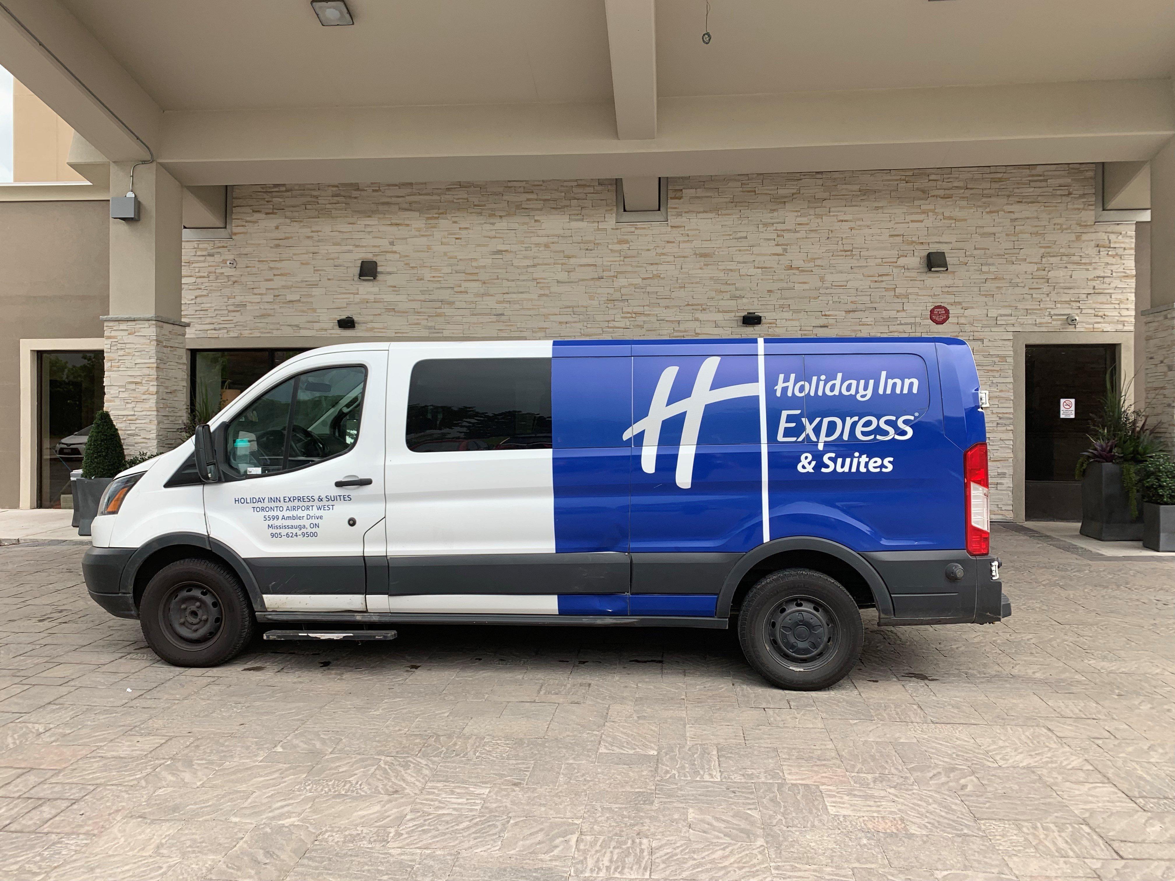 Holiday Inn Express & Suites Toronto Airport West By Ihg Миссиссага Экстерьер фото
